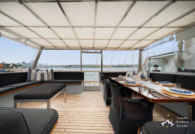 Southern Cloud Exterior Saloon